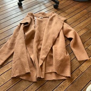 Size m/l open sweater jacket